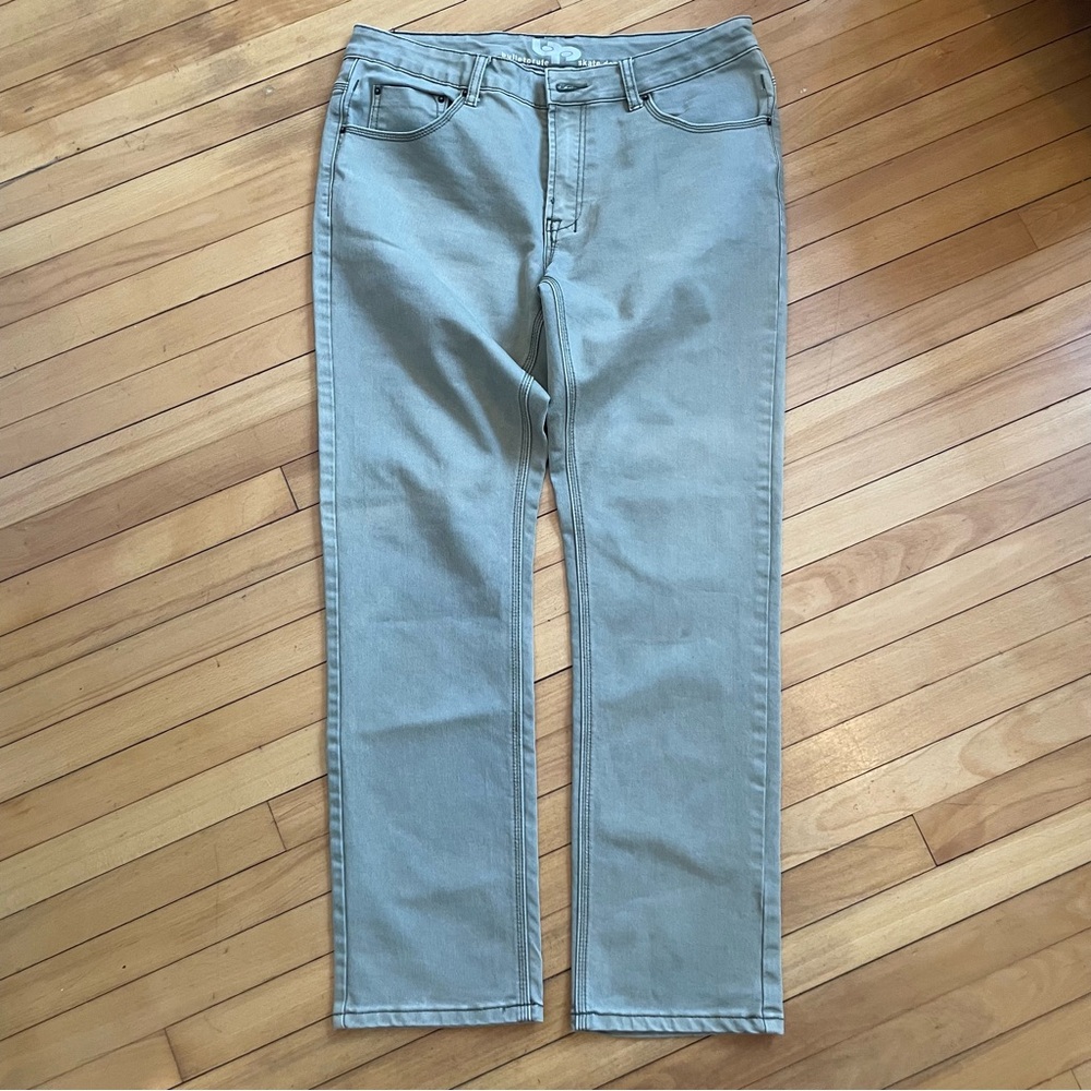 Men’s Bulletprufe jeans 34 waist, 32 inseam. Outdoor adventure jeans.